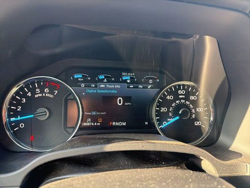 Used 2018 Ford F150 Lariat image 9