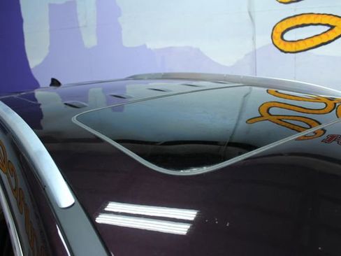 Used 2023 Buick Enclave Avenir w/ Trailering Package, 5000 lbs. image 5