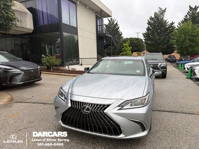 Certified 2023 Lexus ES 350 w/ Premium Package