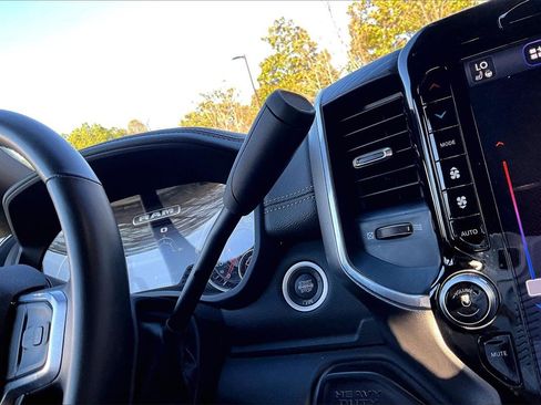 Certified 2024 RAM 2500 Laramie w/ Night Edition image 31