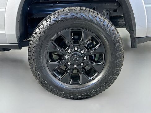 Used 2023 RAM 2500 Limited AWD/4WD image 34