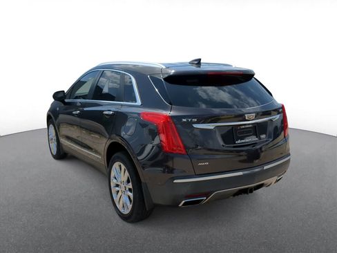 Used 2017 Cadillac XT5 Platinum w/ Driver Assist Package AWD/4WD image 6