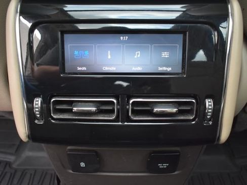 Used 2020 Lincoln Aviator Reserve w/ Equipment Group 202A AWD/4WD image 42