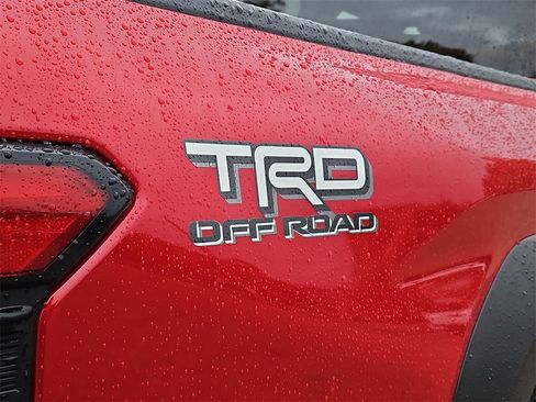 New 2025 Toyota Tacoma 4x4 Double Cab Hybrid image 4