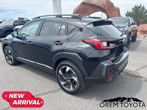 Used 2024 Subaru Crosstrek 2.5i Limited AWD/4WD image 18