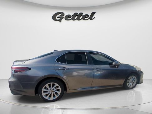 Used 2024 Toyota Camry LE FWD image 4