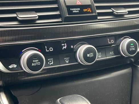 Certified 2022 Honda Accord Sport image 19