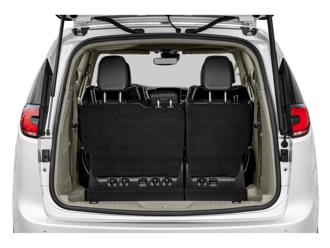 Used 2025 Chrysler Pacifica Limited FWD image 30