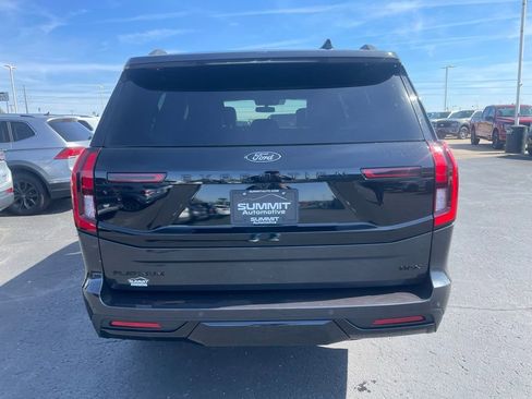 Used 2025 Ford Expedition Max Platinum w/ Stealth Appearance Package AWD/4WD image 37
