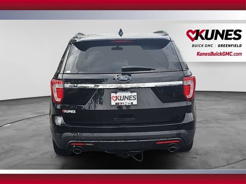 Used 2017 Ford Explorer FWD image 9