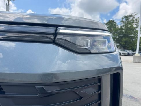Used 2026 Volkswagen Tiguan S FWD image 26