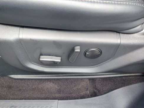 Certified 2023 Ford Expedition XLT RWD image 13
