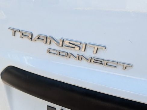 Used 2022 Ford Transit Connect XLT image 10