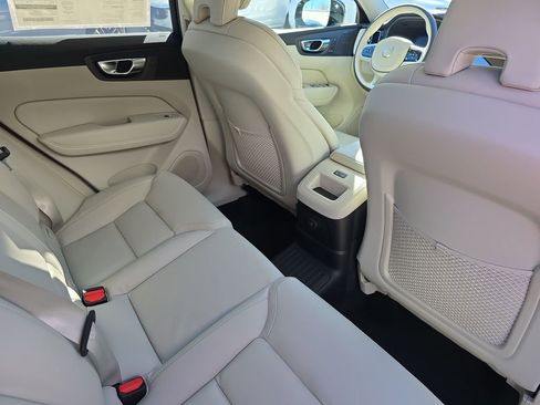 New 2026 Volvo XC60 T8 Ultra w/ Protection Package Premier image 19