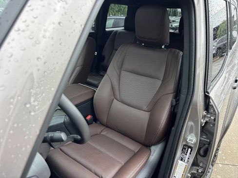 Used 2026 Toyota Land Cruiser w/ Premium Package AWD/4WD image 23