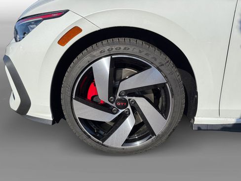 New 2026 Volkswagen GTI S image 9
