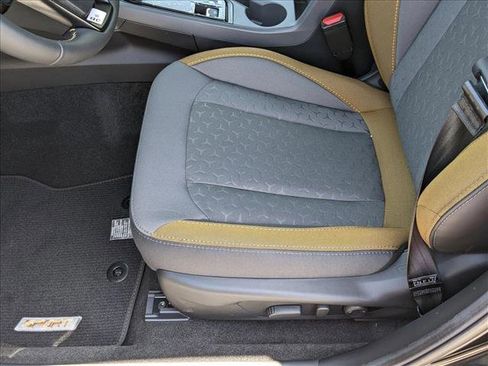Used 2025 Subaru Crosstrek 2.5i Sport w/ Crosstrek Mirror Package AWD/4WD image 4