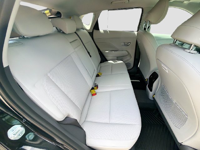 New 2026 Hyundai Kona Limited FWD image 28