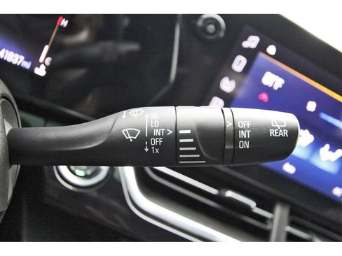 Used 2025 Chevrolet Trax ACTIV w/ Driver Confidence Package image 18