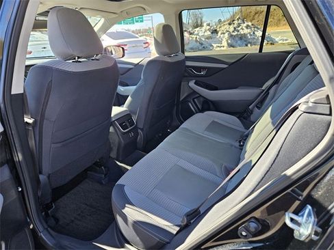 Used 2024 Subaru Outback Premium image 11