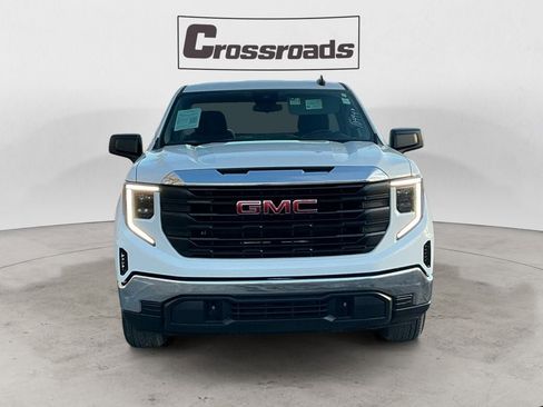 Used 2025 GMC Sierra 1500 Pro w/ Trailering Package image 8