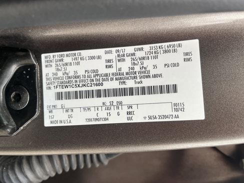 Used 2018 Ford F150 XLT w/ Equipment Group 302A Luxury RWD image 10