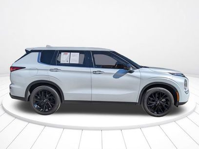 Used 2024 Mitsubishi Outlander SE