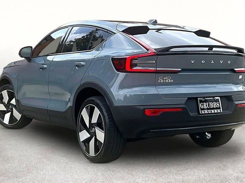 Used 2023 Volvo C40 P8 Recharge Ultimate AWD/4WD image 17