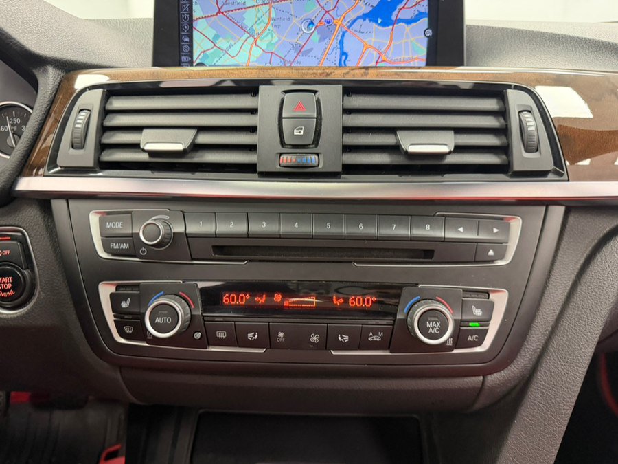 Used 2015 BMW 335i xDrive Sedan w/ M Sport AWD/4WD image 49
