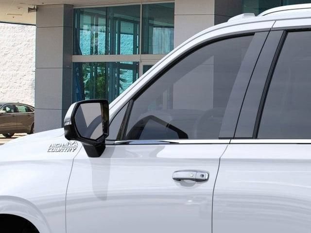 New 2026 Chevrolet Tahoe High Country AWD/4WD image 13