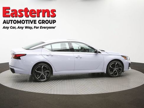 Used 2025 Nissan Altima 2.5 SR w/ SR Premium Package AWD/4WD image 44