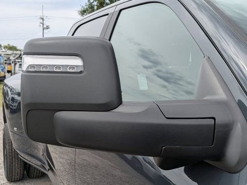New 2026 RAM 3500 Big Horn AWD/4WD image 11