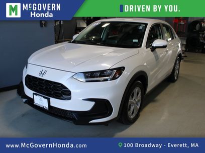 Used 2025 Honda HR-V LX