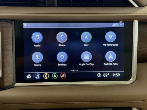 Certified 2021 GMC Yukon XL Denali w/ Denali Ultimate Package AWD/4WD image 14