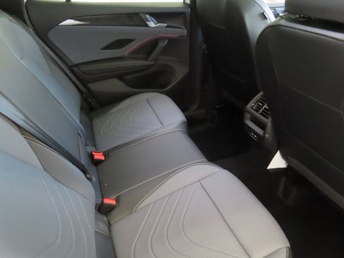 New 2026 Volkswagen Tiguan SE R-Line image 26