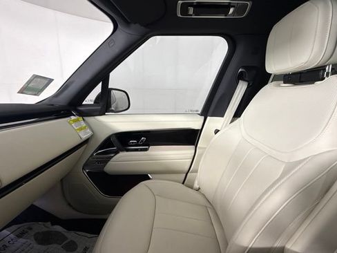 New 2026 Land Rover Range Rover SE AWD/4WD image 24