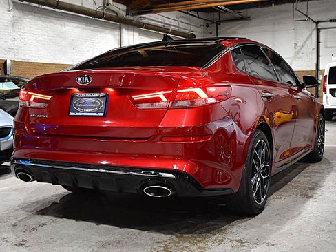 Used 2020 Kia Optima SE FWD image 4