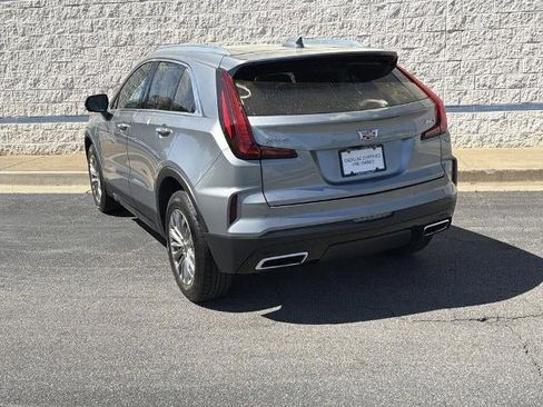 Certified 2025 Cadillac XT4 Premium Luxury FWD image 7