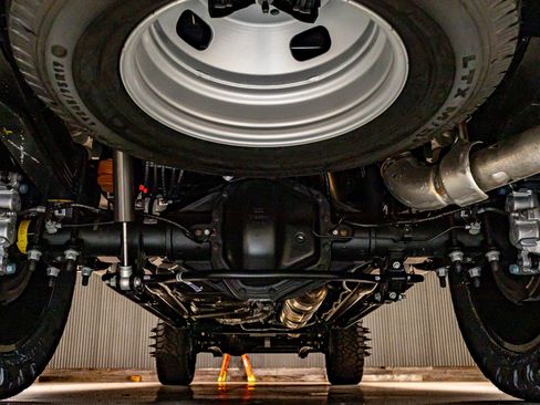 Used 2026 Ford F350 Platinum w/ Platinum Plus Package image 14