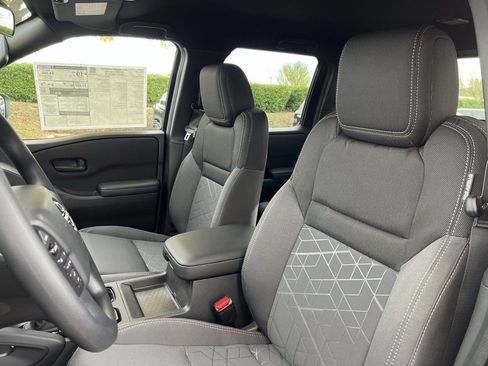 New 2026 Nissan Frontier SV w/ Tow Package image 13