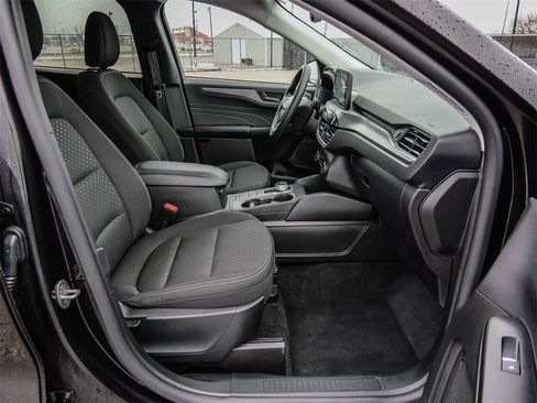 Used 2025 Ford Escape Active image 14