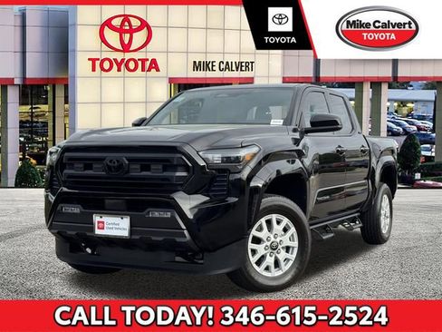 Certified 2025 Toyota Tacoma SR5 image 1