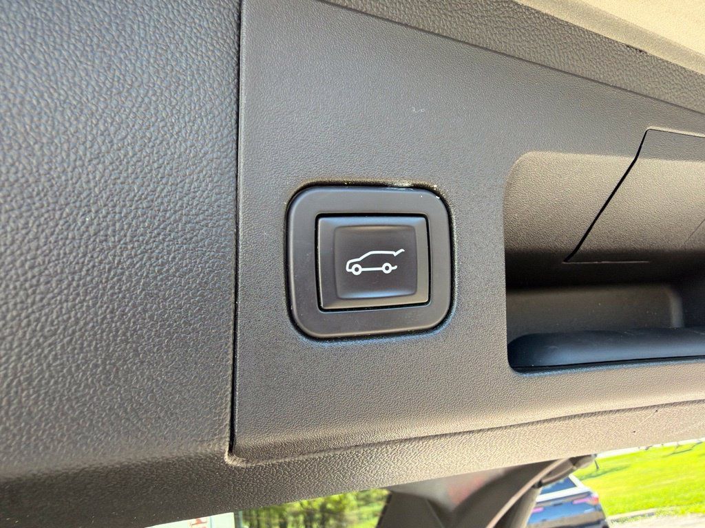 Used 2019 Cadillac XT5 Luxury AWD/4WD image 15