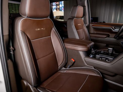 Used 2024 GMC Sierra 1500 Denali w/ Denali Reserve Package image 21