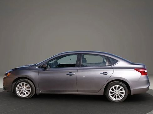 Used 2017 Nissan Sentra SV w/ Style Package image 3