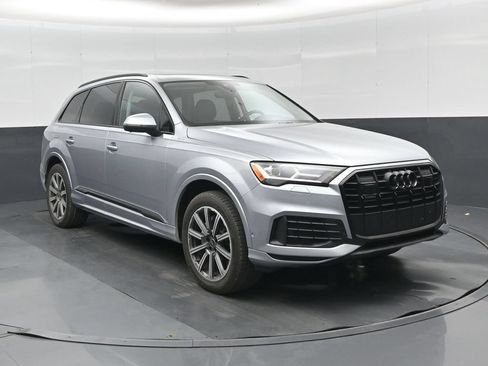 Used 2023 Audi Q7 2.0T Premium Plus w/ Premium Plus Package AWD/4WD image 1