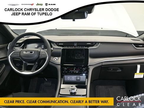 New 2025 Jeep Grand Cherokee Altitude image 44