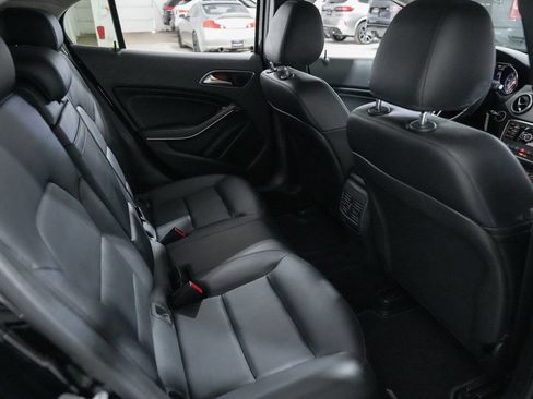 Used 2015 Mercedes-Benz GLA 250 4MATIC image 30