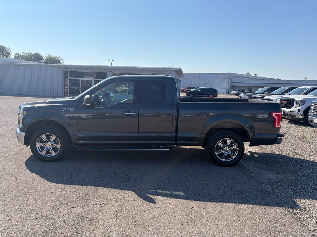 Used 2015 Ford F150 XLT w/ Equipment Group 301A Mid RWD image 3