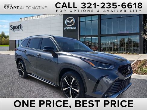 Used 2022 Toyota Highlander XSE image 1